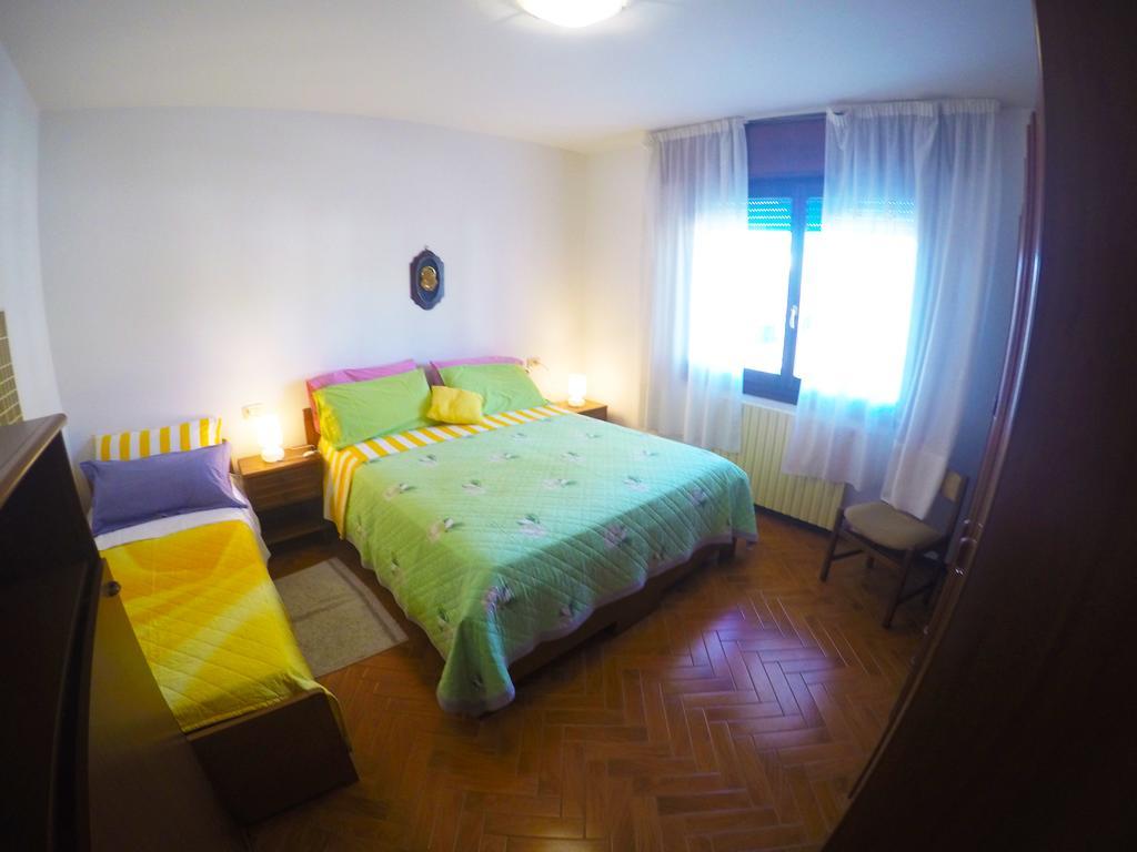 Caorle Economy Apartments Szoba fotó