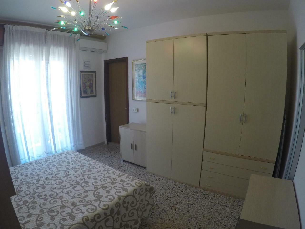 Caorle Economy Apartments Kültér fotó